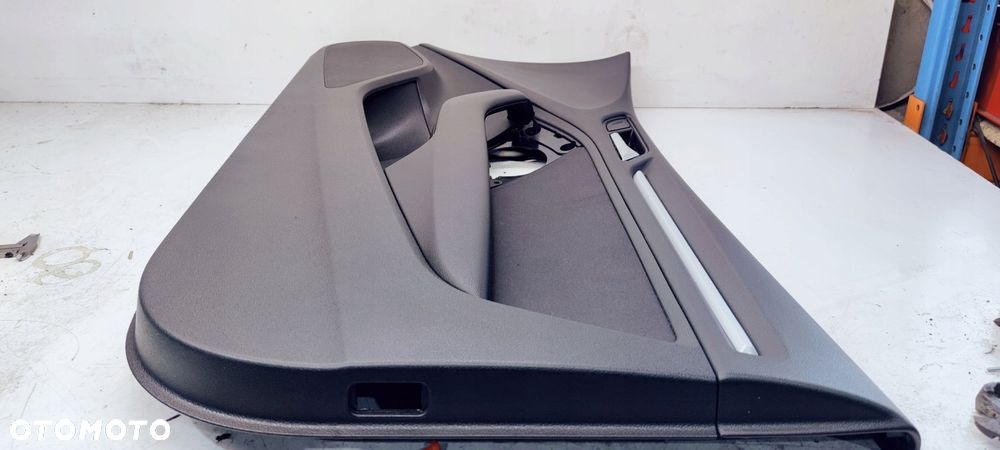 BOCZEK DRZWI P P AUDI A3 8V 8V3867106 MATERIAŁ *56 - 4