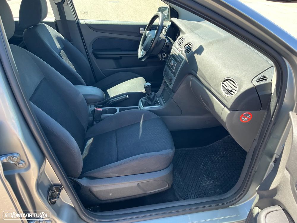 Ford Focus 1.6 TDCi 1st Edition - 15