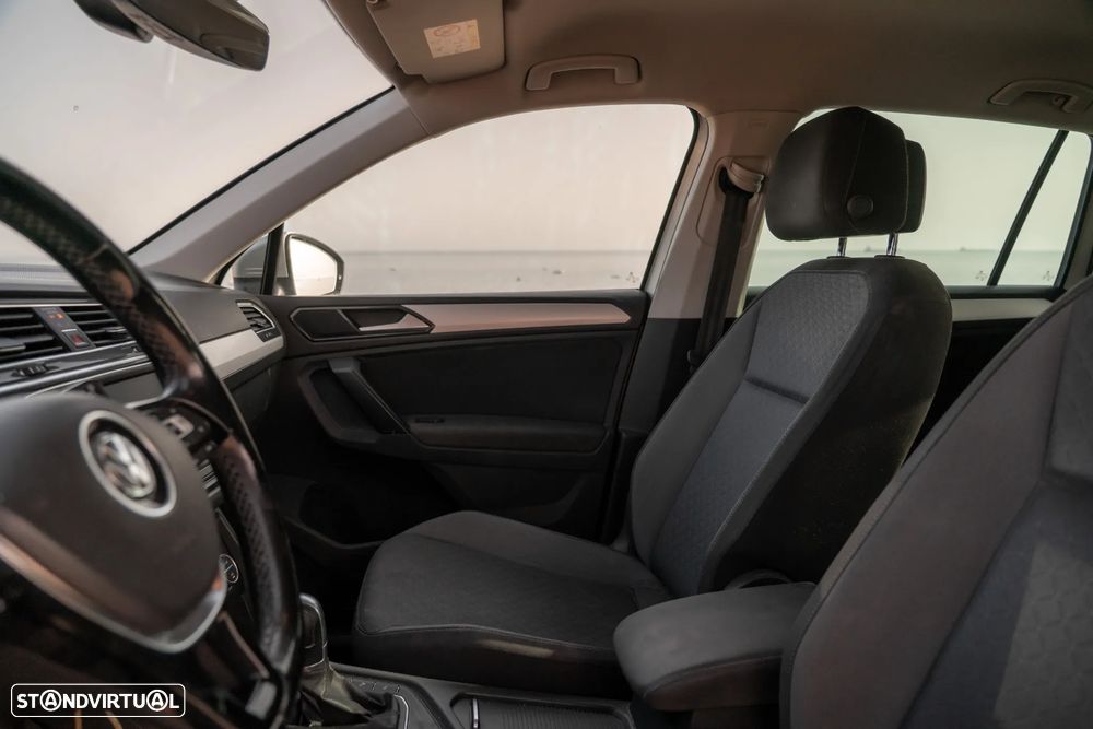 VW Tiguan 2.0 TDI Confortline DSG - 10
