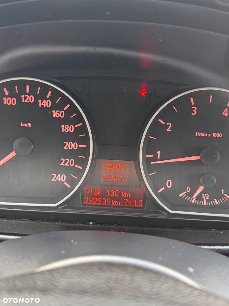 BMW Seria 1 - 20