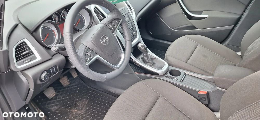 Opel Astra IV 1.4 T Enjoy - 9