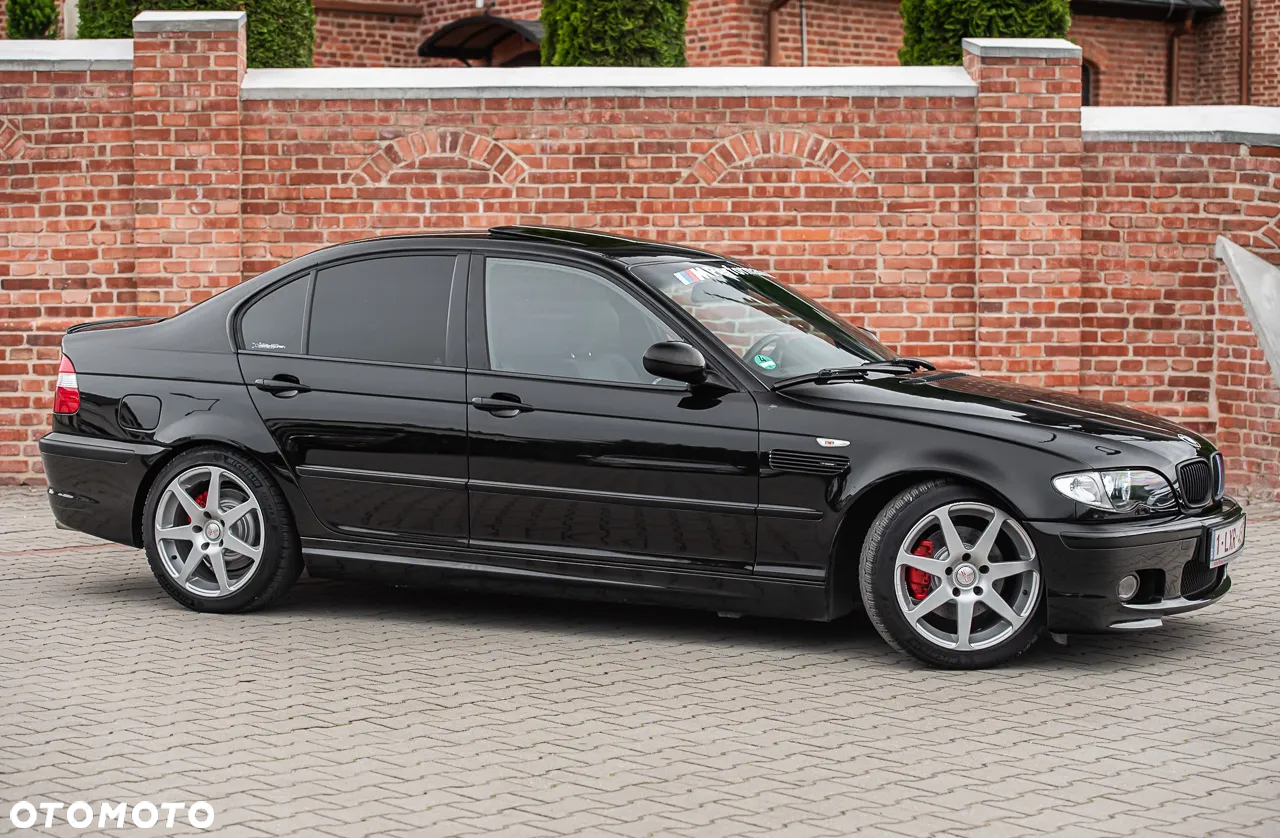 BMW Seria 3 325i Edition Sport - 13