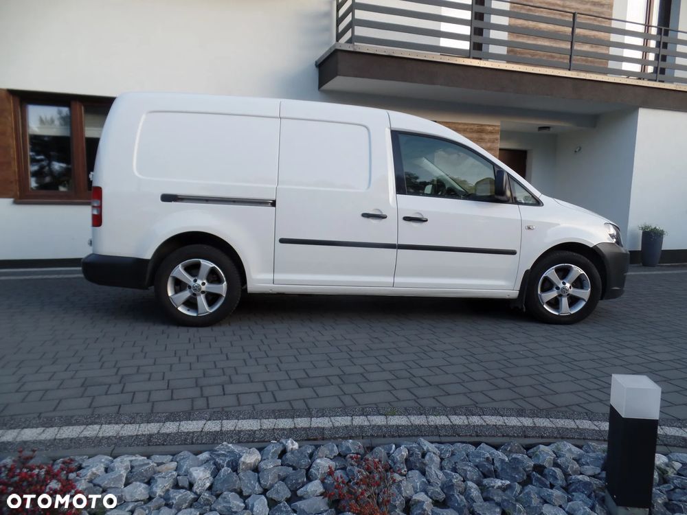 Volkswagen CADDY MAXI LONG - 15