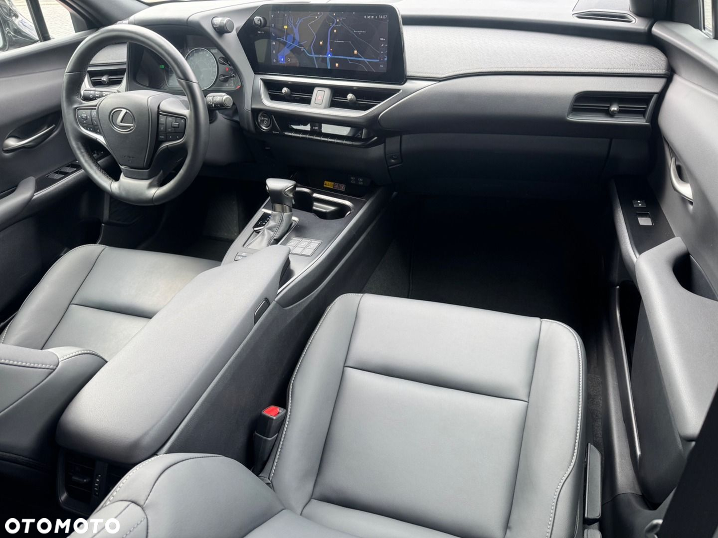 Lexus UX - 23
