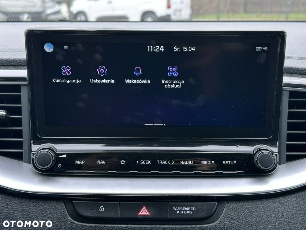 Kia Ceed 1.4 T-GDI L Business Line DCT - 32