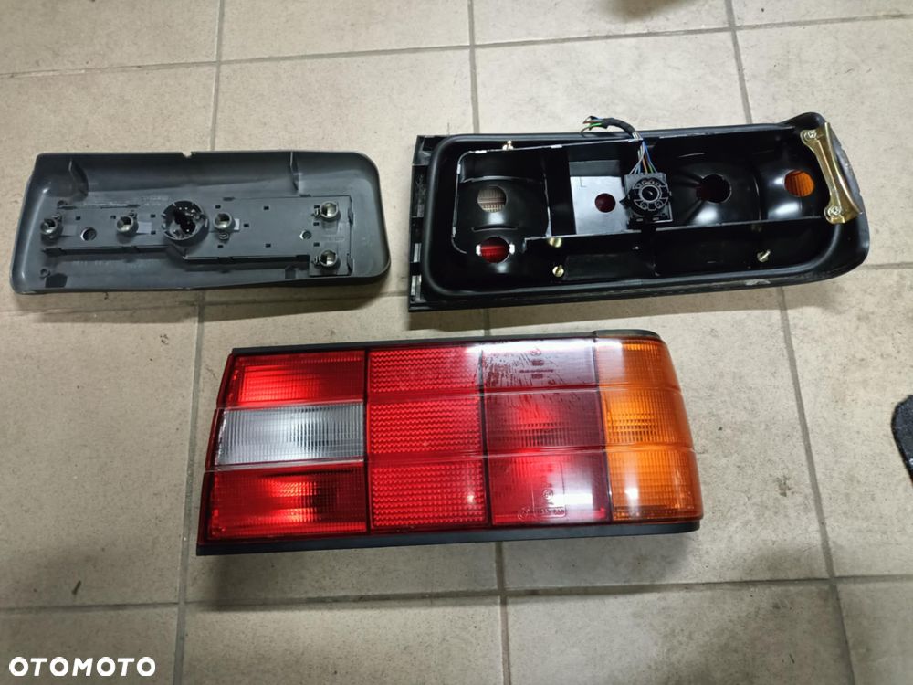 Lampa tył tylna lewa prawa szeroka wkład BMW E30 sedan coupe - 3