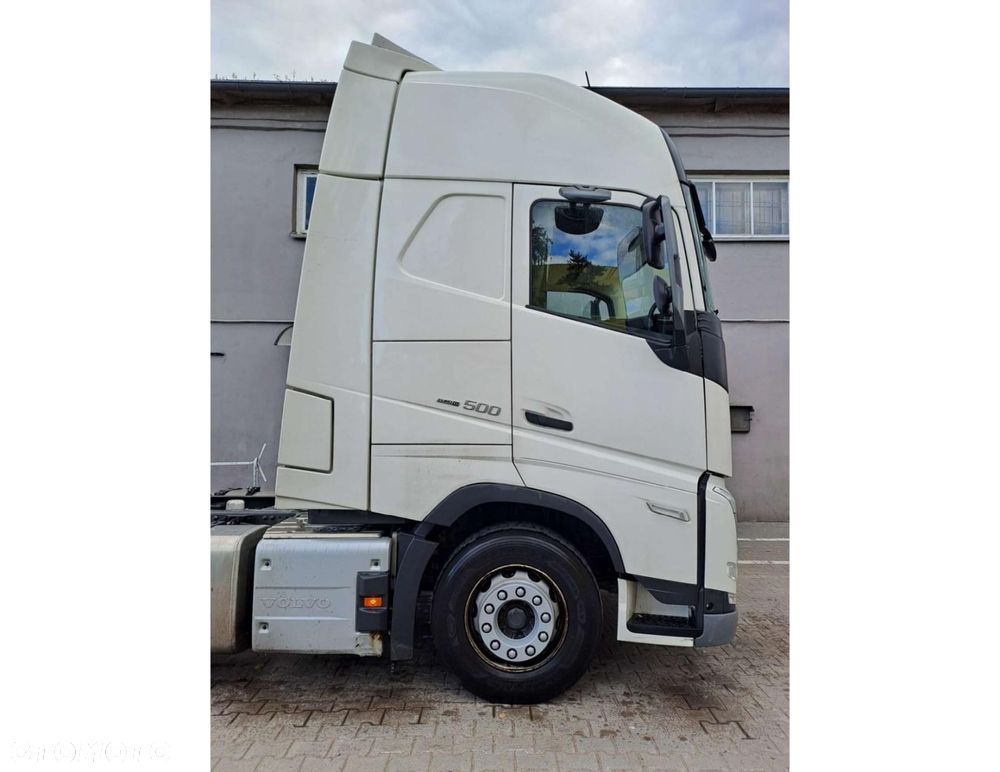Volvo FH 500 Globetrotter XL - 2