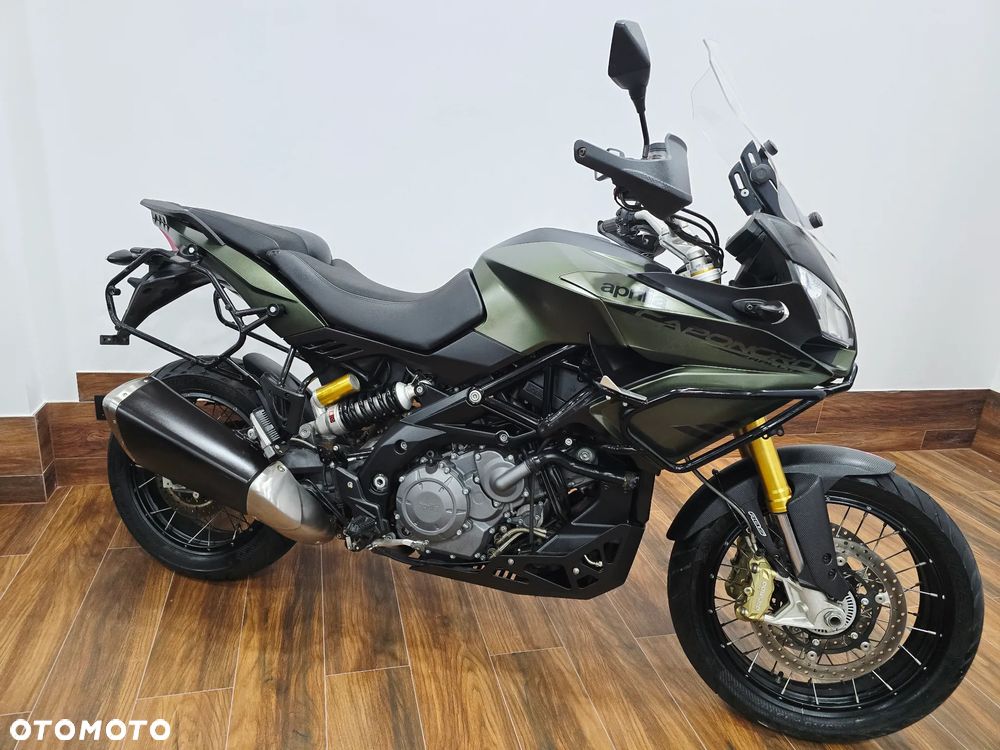 Aprilia Caponord - 8