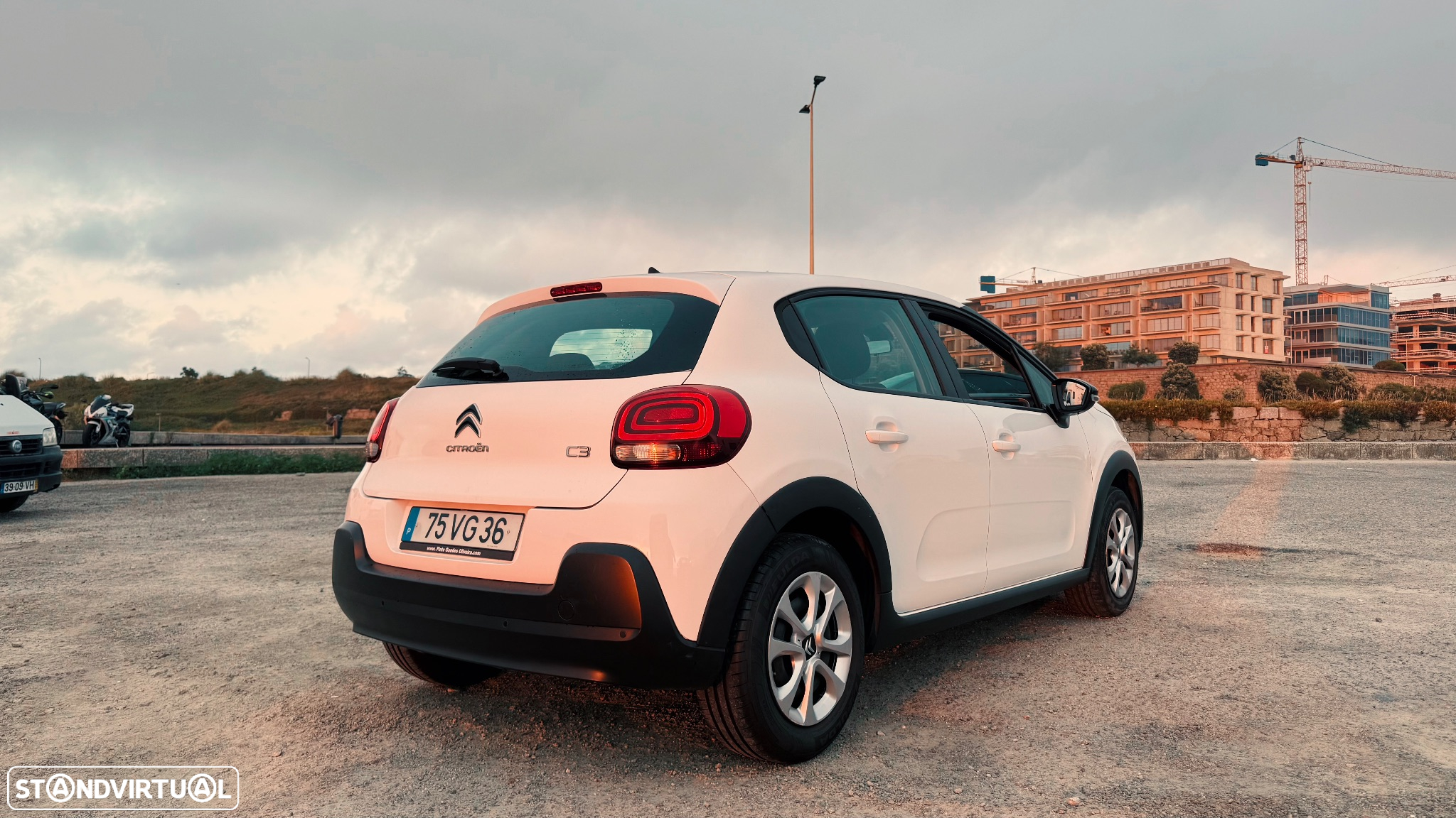 Citroën C3 1.2 PureTech Feel - 4