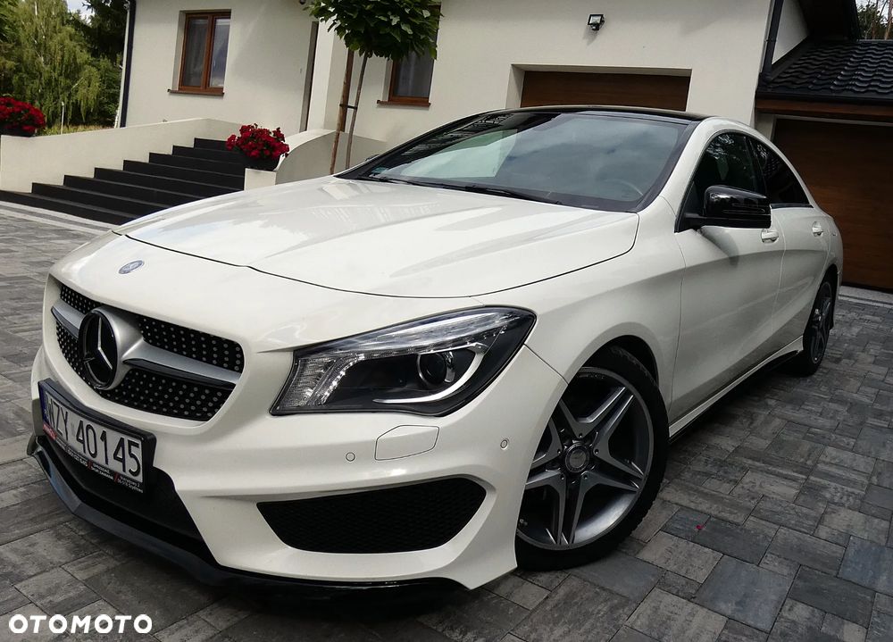 Mercedes-Benz CLA 200 7G-DCT AMG Line - 22