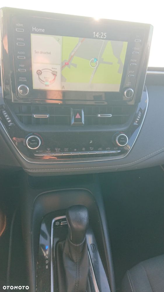 Toyota Corolla - 16