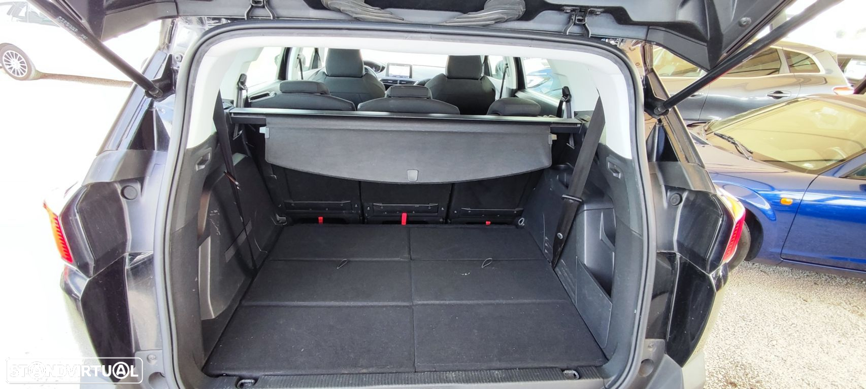 Peugeot 5008 1.5 BlueHDi Active Pack EAT8 - 8