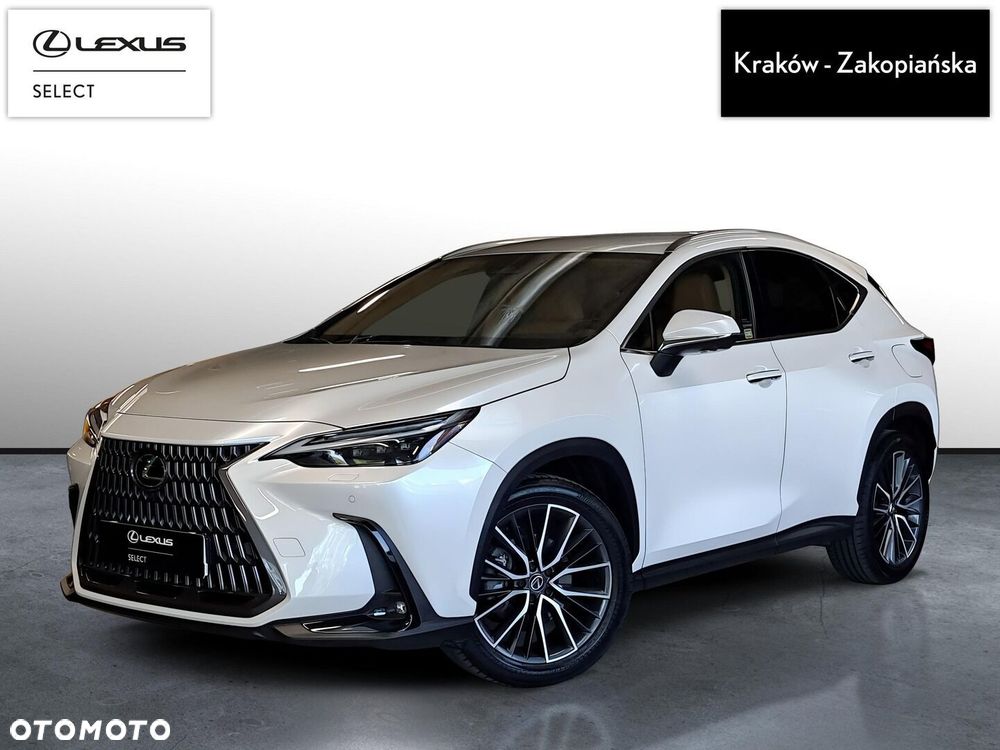 Lexus NX 350h Omotenashi AWD - 2