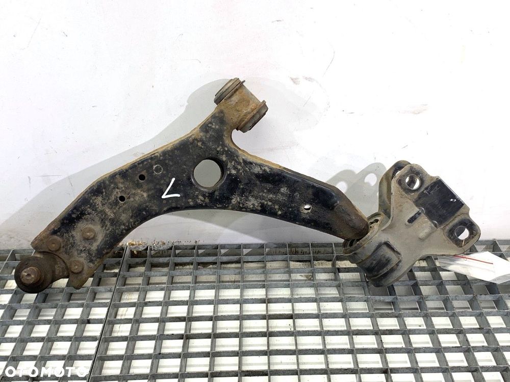 WAHACZ LEWY PRZÓD  FORD FOCUS III Turnier 2010 - 2022 1.5 TDCi 88 kW [120 KM] olej napędowy 2014 - - 3