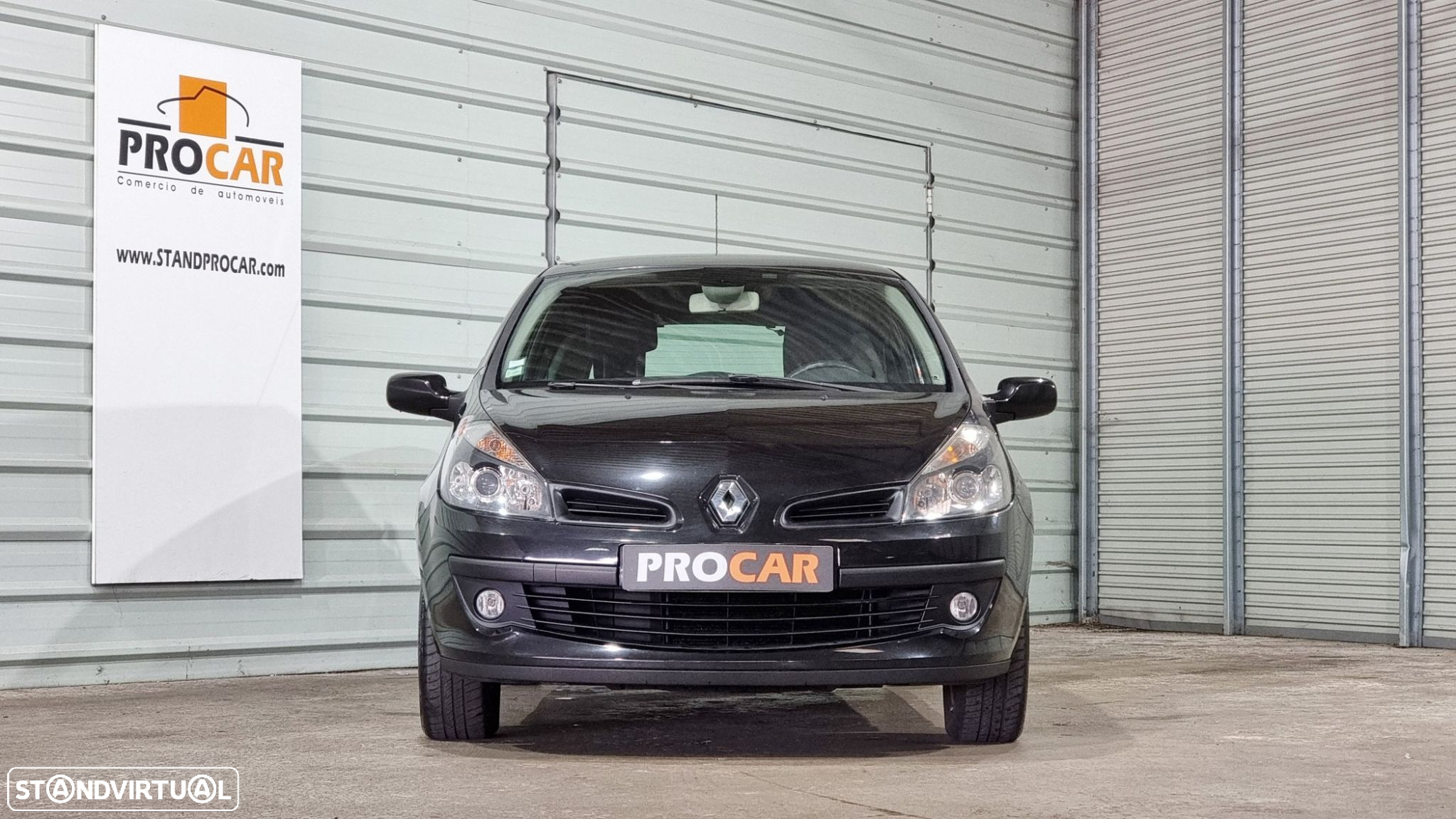 Renault Clio 1.2 16V Confort - 25