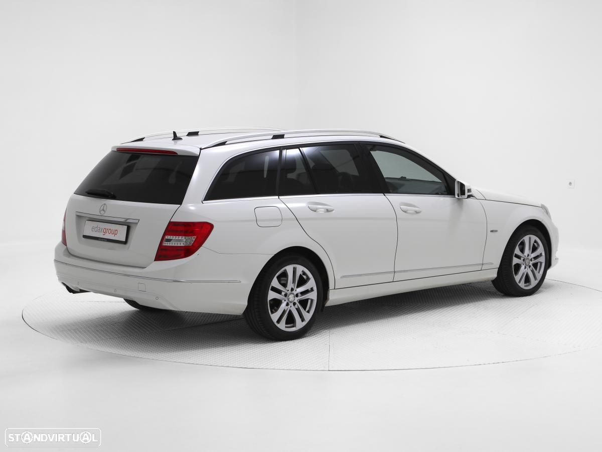 Mercedes-Benz C 180 CDi Avantgarde BlueEfficiency - 2
