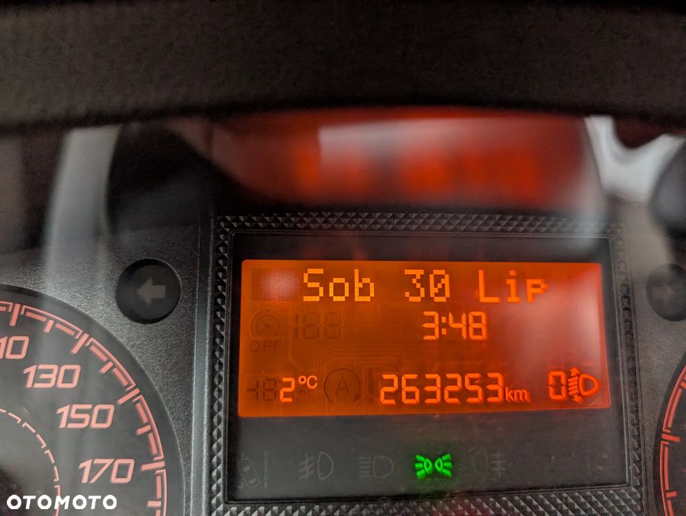 Peugeot BOXER BRYGADÓWKA - 11