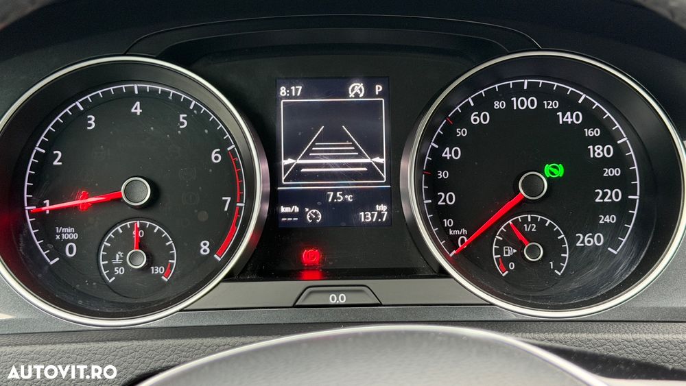 Volkswagen Golf 1.0 TSI DSG Comfortline - 11