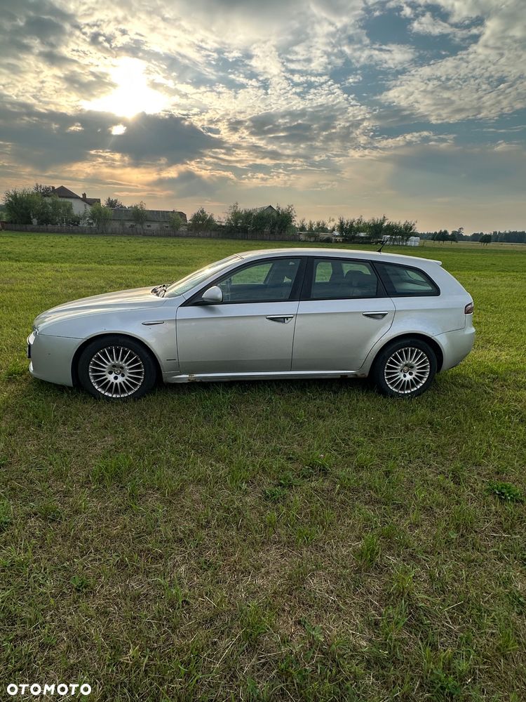 Alfa Romeo 159 - 7