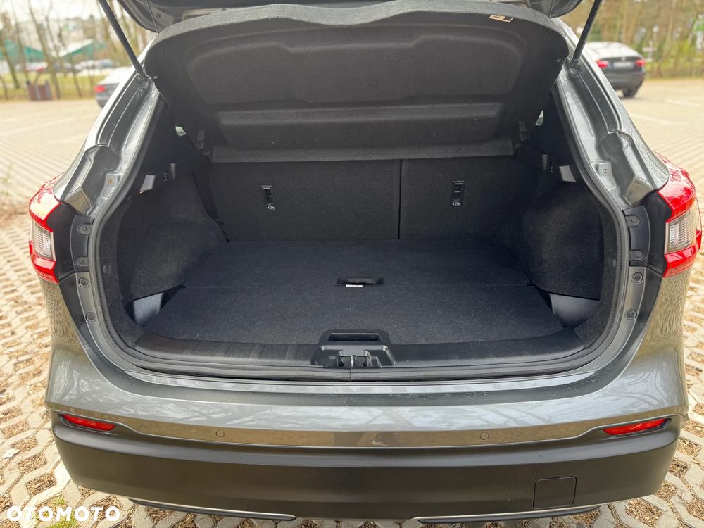 Nissan Qashqai 1.2 DIG-T N-Vision EU6 - 31