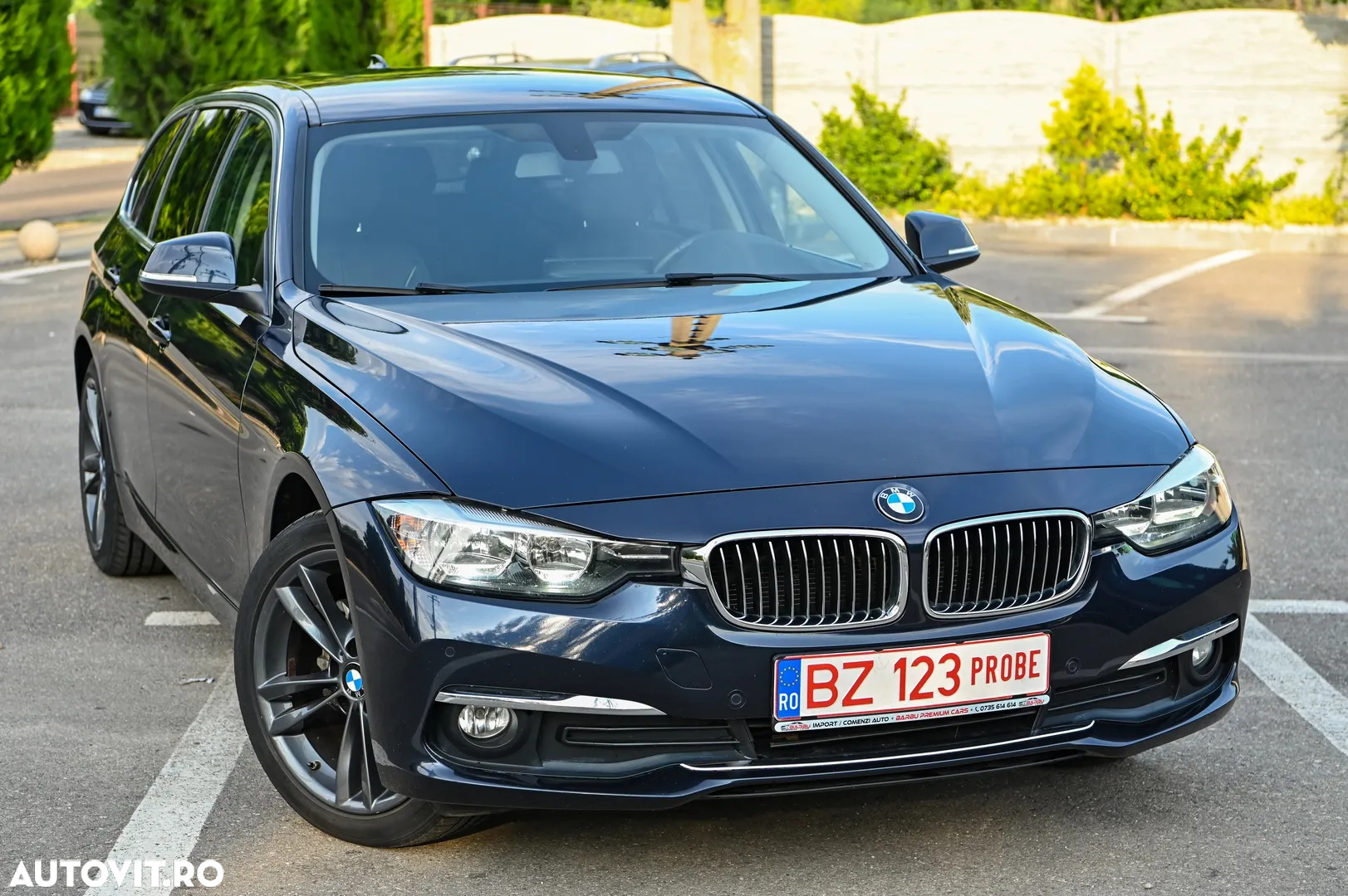 BMW Seria 3 318d Touring Luxury Line - 3