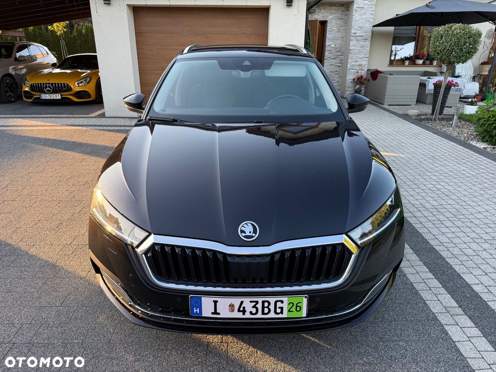 Skoda Octavia 2.0 TDI Elegance DSG - 4