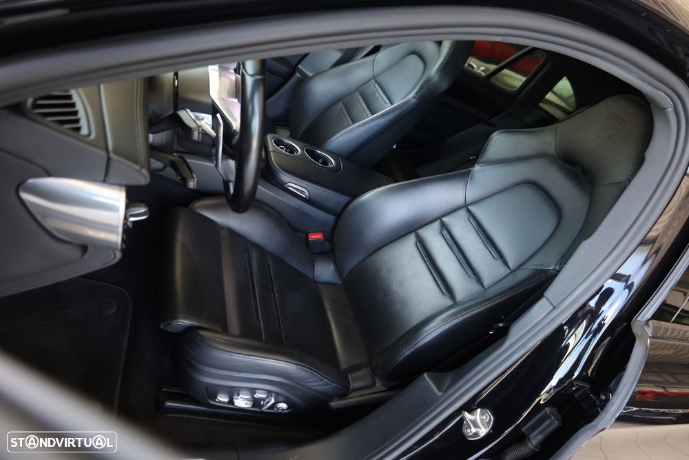 Porsche Panamera Sport Turismo - 8