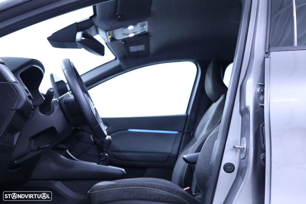 Renault Captur 1.0 TCe Techno - 27