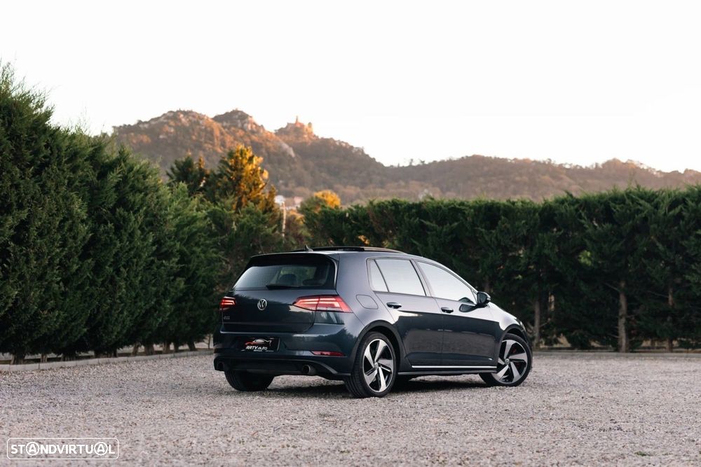 VW Golf 2.0 TSi GTi - 12