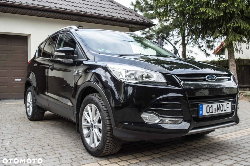 Ford Kuga 2.0 TDCi 2x4 Titanium - 1