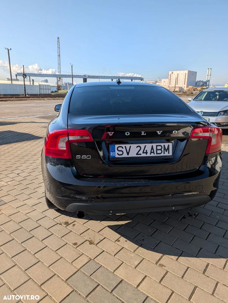 Volvo S60 D3 Start-Stop Momentum - 6