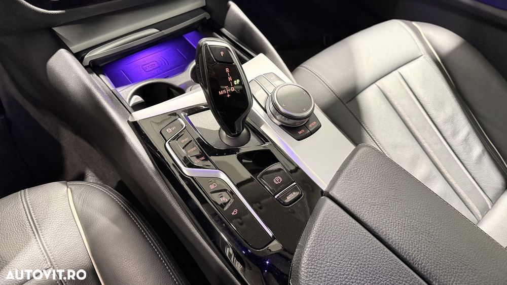 BMW Seria 5 545e xDrive Aut. - 32