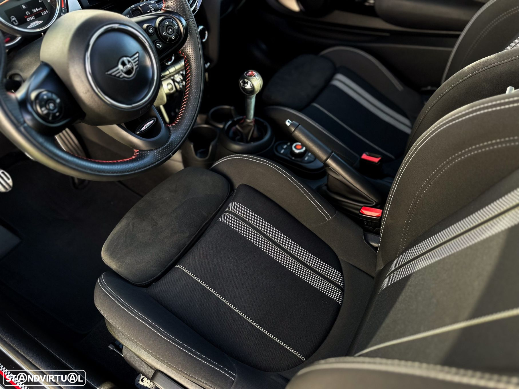 MINI 3 Portas John Cooper Works - 28