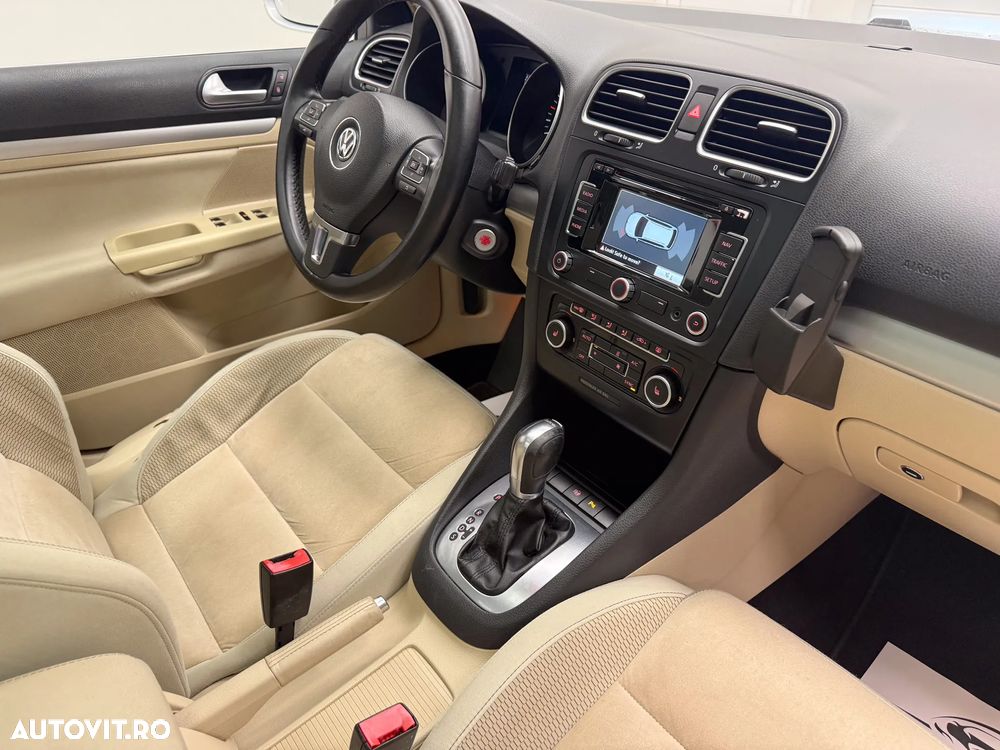 Volkswagen Golf Variant 2.0 TDI DPF DSG Exclusive - 16