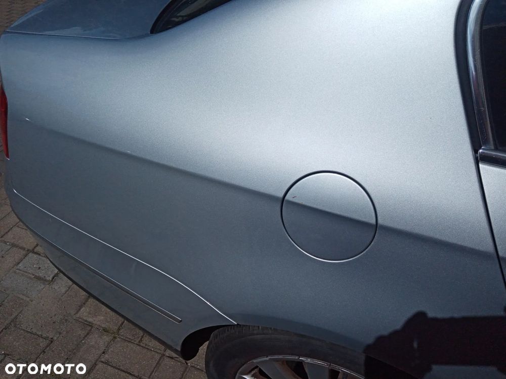 Volkswagen Passat 1.8 TSI Comfortline - 22
