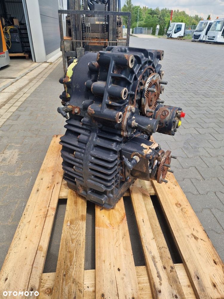 Skrzynia Rozdzielcza Reduktor MAN F2000 8x8 8x6 G1700-2-ZVA-LHP G17002 - 2