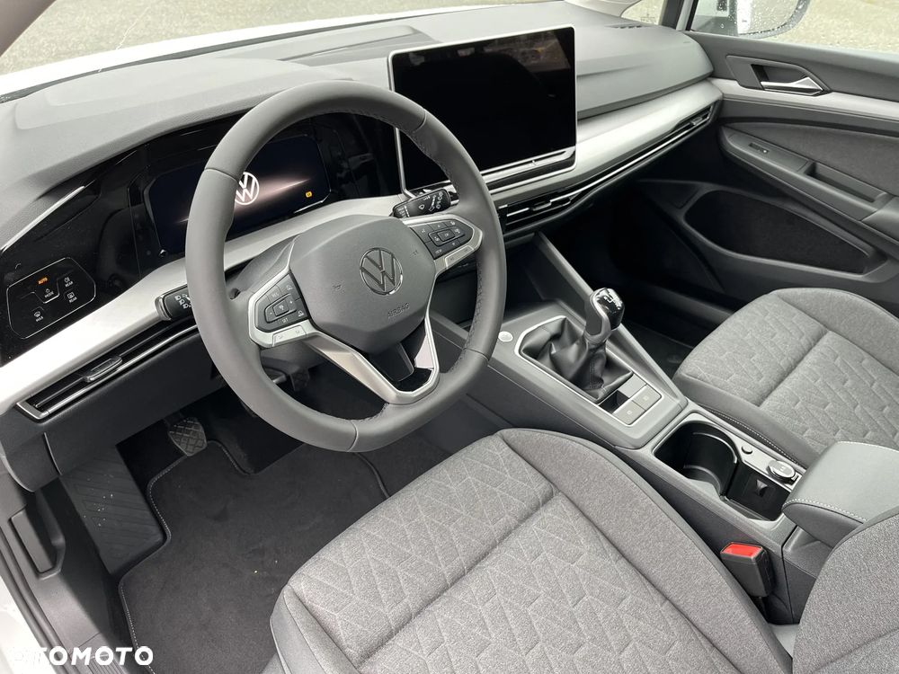 Volkswagen Golf - 9