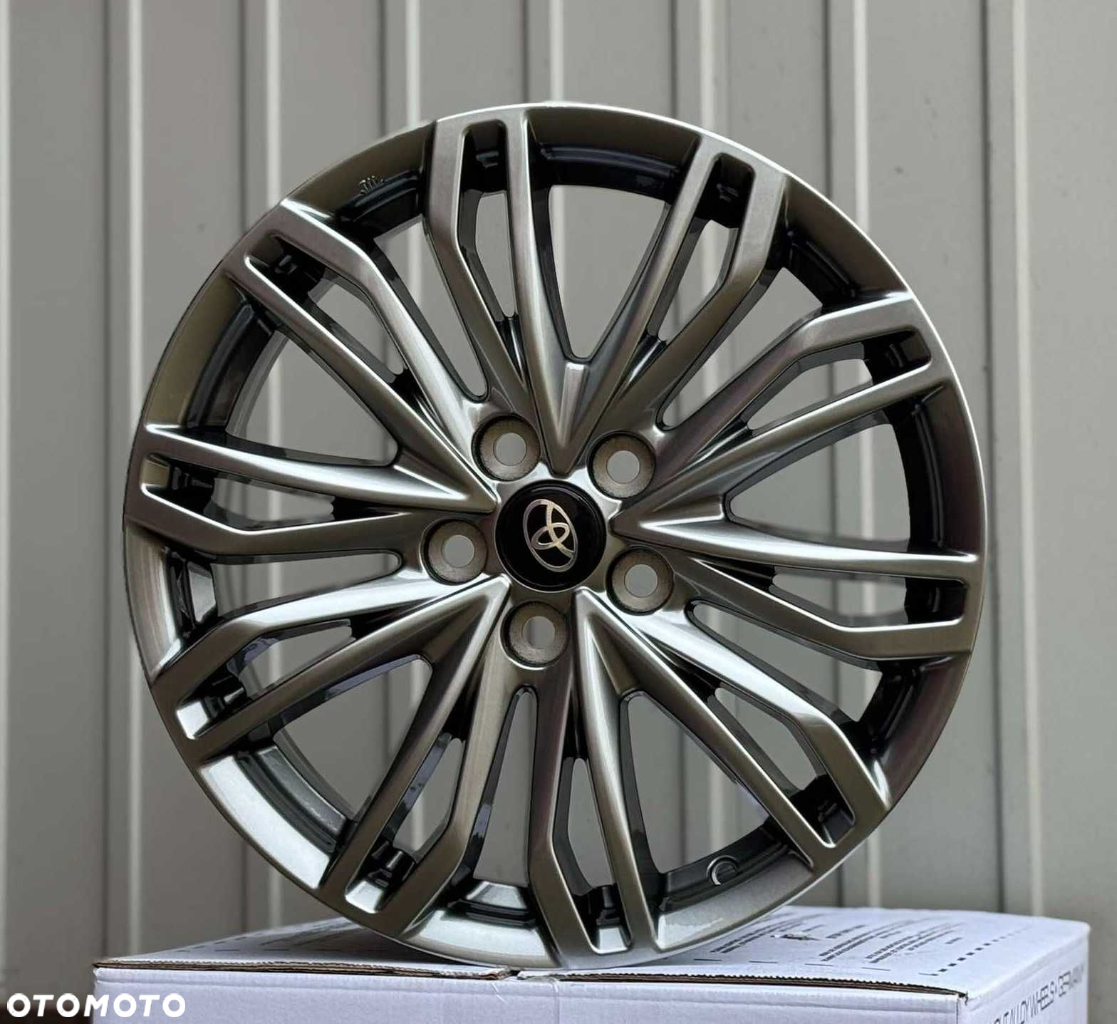 Alufelgi 5x114,3 r18 Toyota NOWE CH-R Corolla Auris Avensis Rav-4 8# - 3