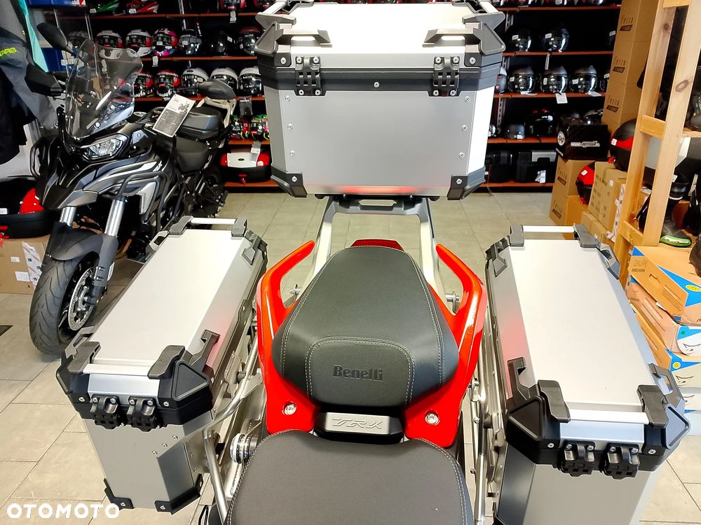 Benelli TRK 702X - 11