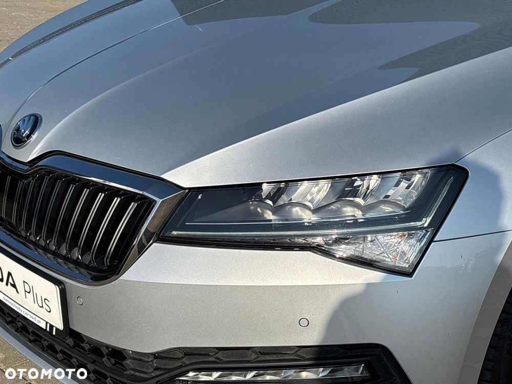 Skoda Superb 2.0 TDI SCR Ambition DSG - 35