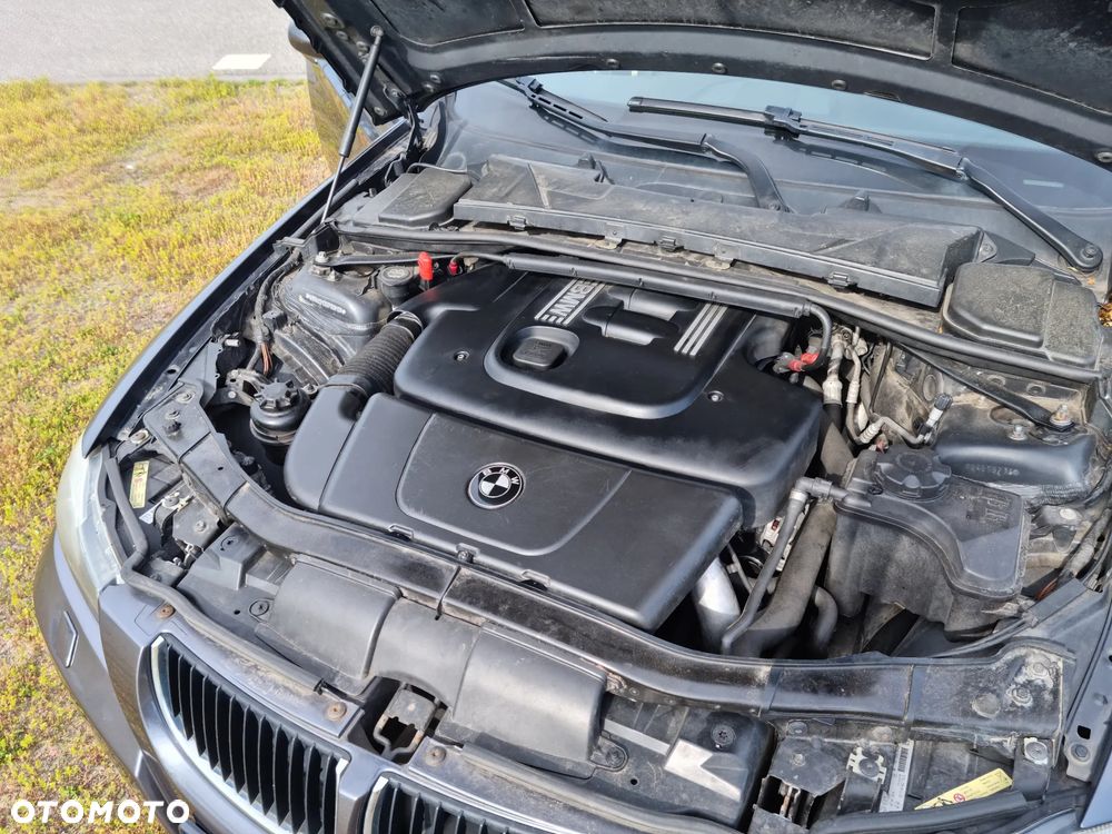 BMW Seria 3 320d DPF - 14