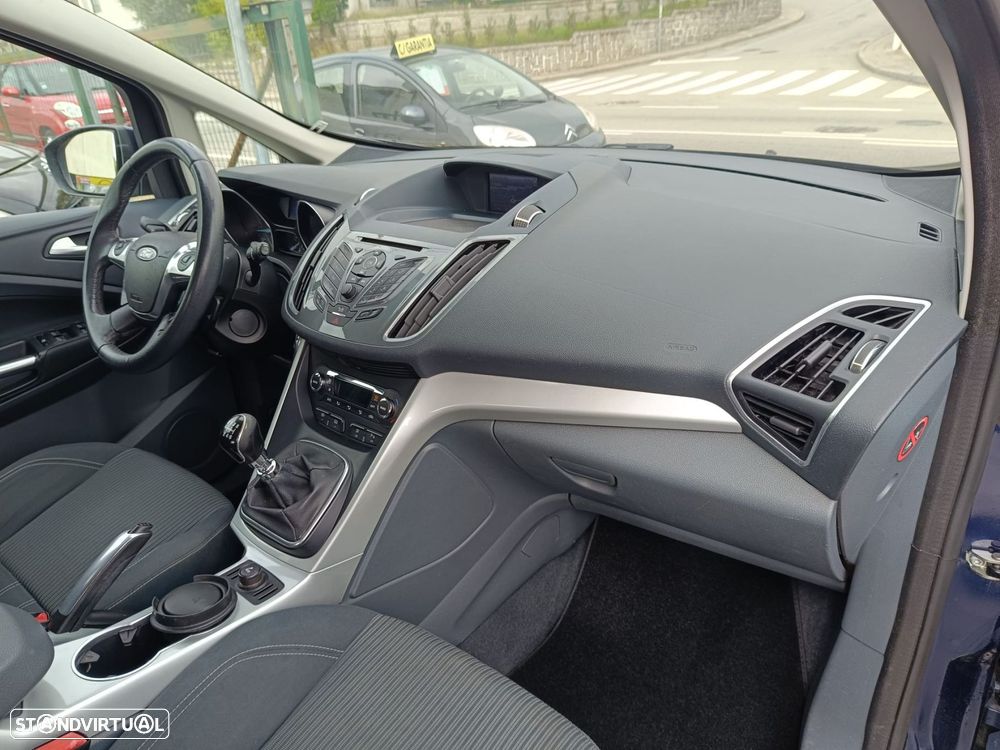 Ford Grand C-Max 1.6 TDCi Titanium S/S - 13