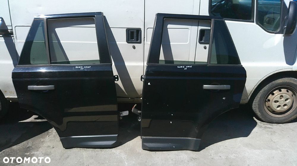 RANGE ROVER SPORT DRZWI TYLNE  PRAWE!!! - 1