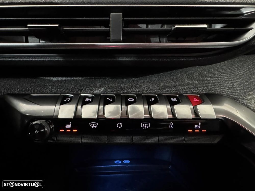 Peugeot 3008 PureTech 130 Stop & Start Allure - 17