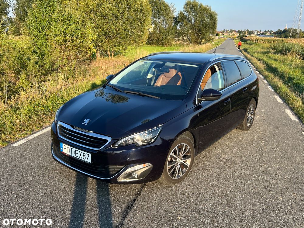 Peugeot 308 1.2 PureTech GPF Allure Pack S&S - 2