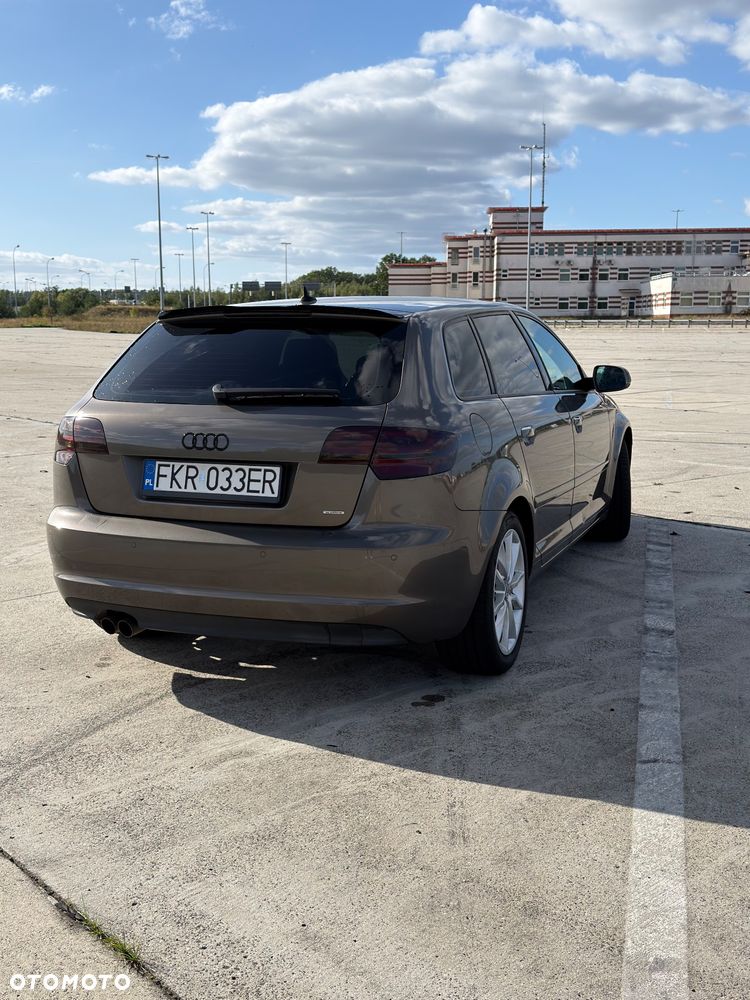 Audi A3 Sportback 2.0 TDI DPF Quattro Attraction - 7