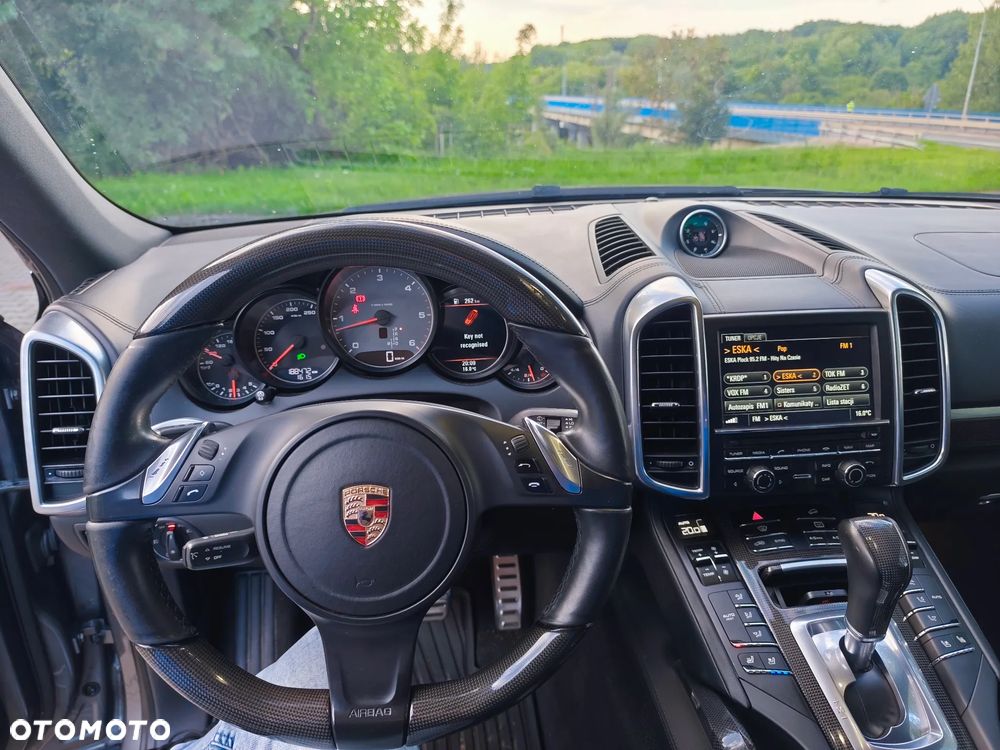 Porsche Cayenne S Diesel - 11