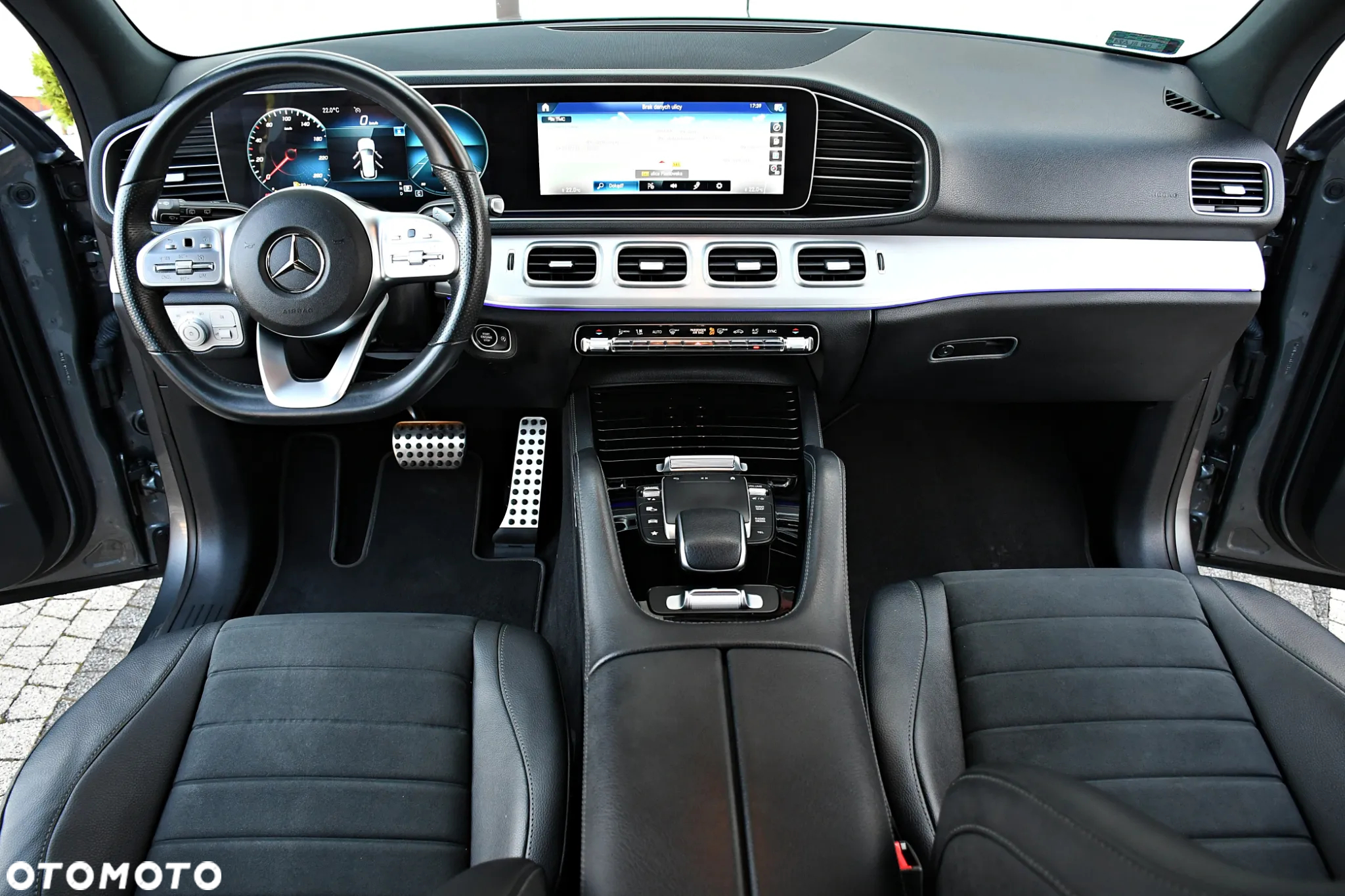 Mercedes-Benz GLE 300 d 4-Matic - 28
