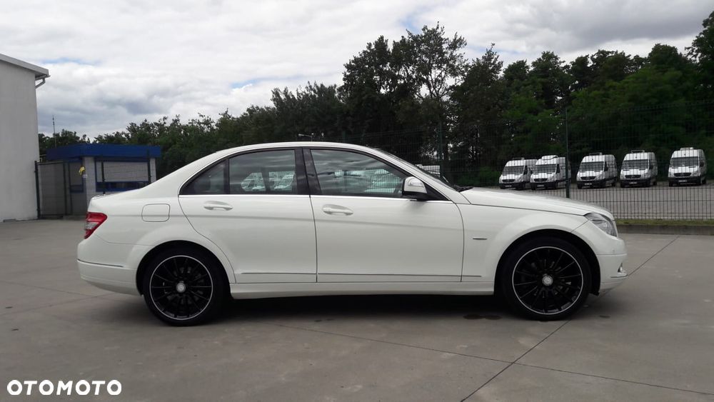 Mercedes-Benz Klasa C 220 CDI Avantgarde - 3