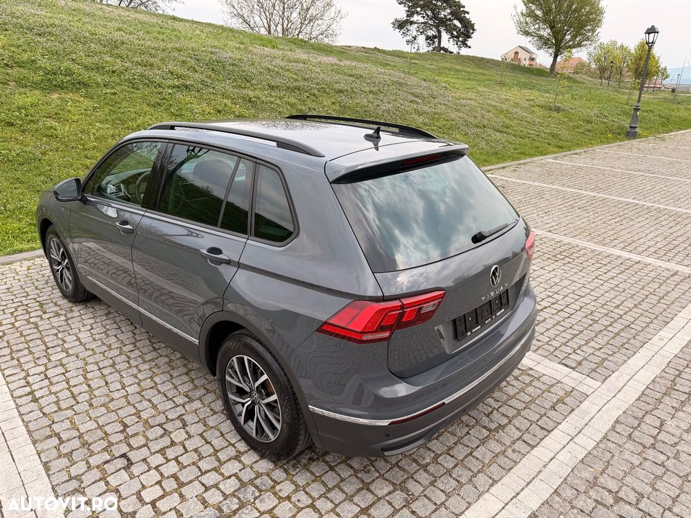 Volkswagen Tiguan 2.0 TDI SCR DSG IQ.DRIVE - 17